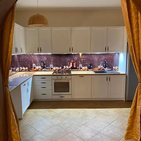 Feriegård Wichrowe Wzgorze Janowa Gora, Czarna Gora, Sienna *