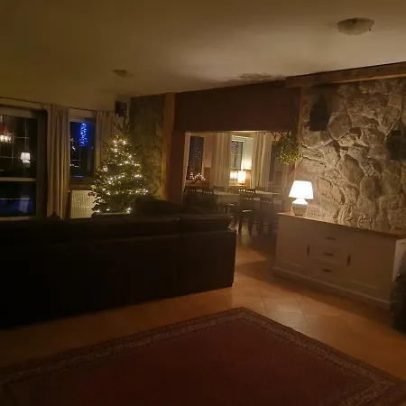 Feriegård Wichrowe Wzgorze Janowa Gora, Czarna Gora, Sienna