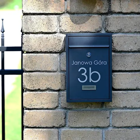 Wichrowe Wzgorze Janowa Gora, Czarna Gora, Sienna Feriegård *