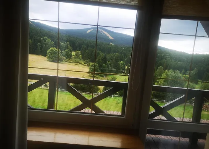 Wichrowe Wzgorze Janowa Gora, Czarna Gora, Sienna *