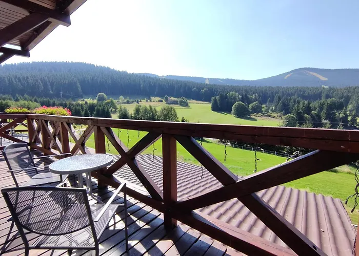 Wichrowe Wzgorze Janowa Gora, Czarna Gora, Sienna *