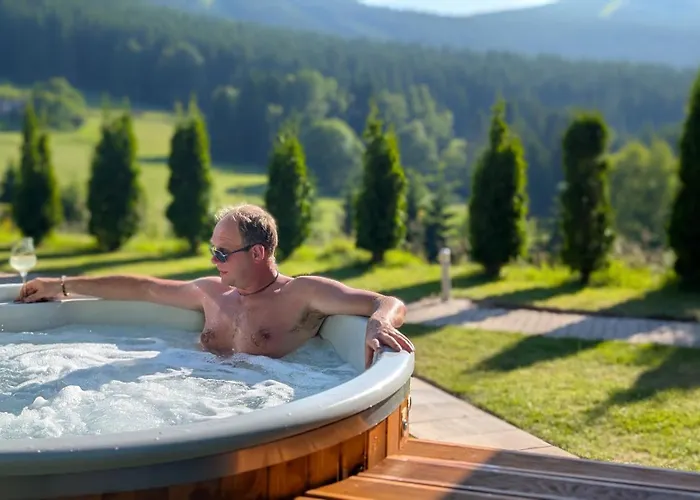 Wichrowe Wzgorze Janowa Gora, Czarna Gora, Sienna *